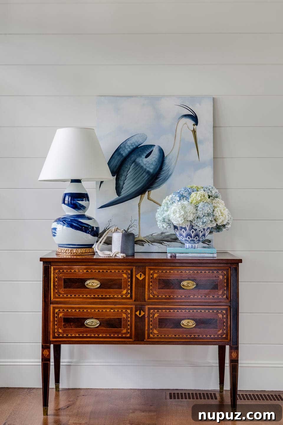 Chatham beach house with perfectly finished interior details