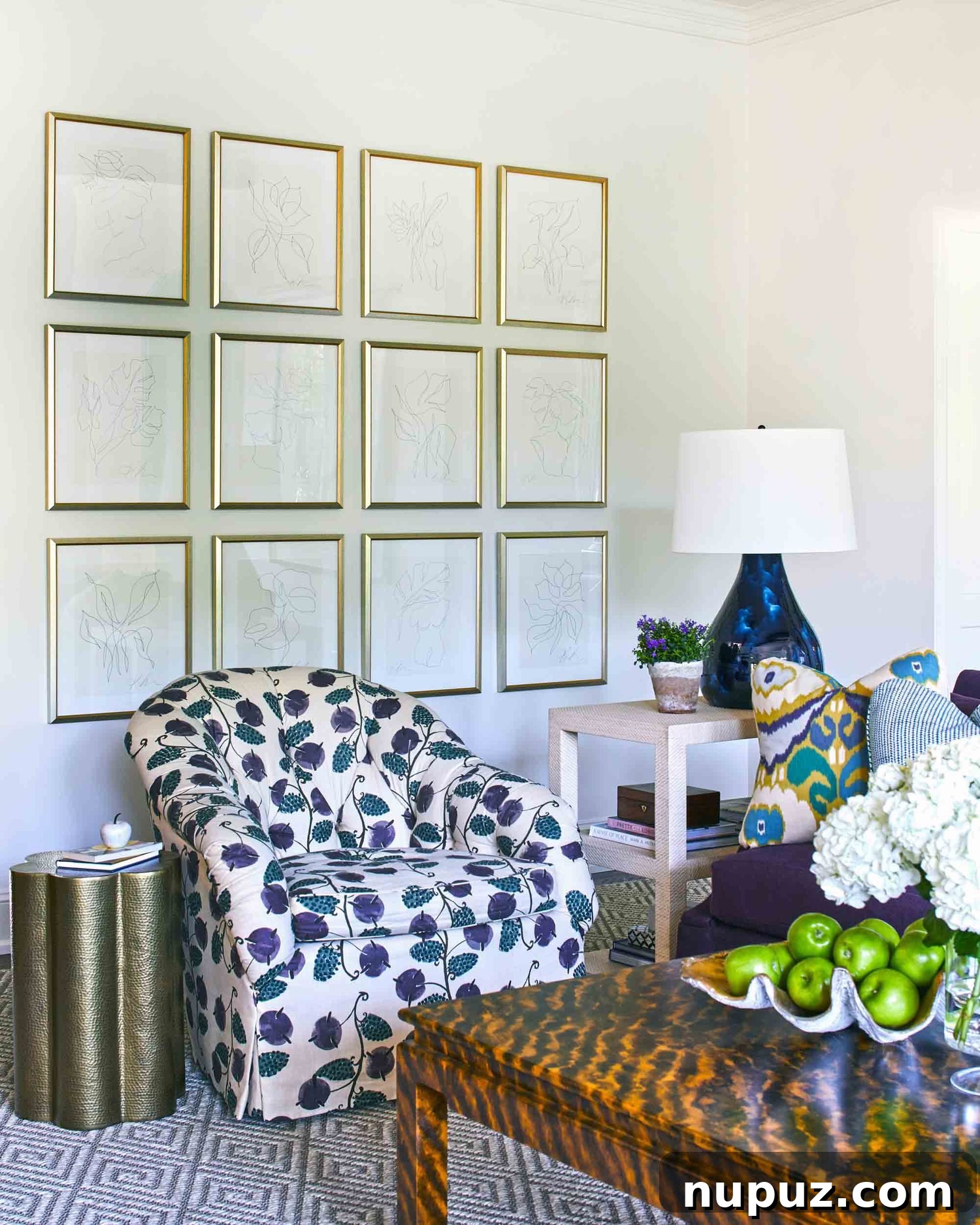 Elly Poston Interiors: Inspiring living room designs that blend classic sophistication with everyday comfort, captured by Laurey W. Glenn.