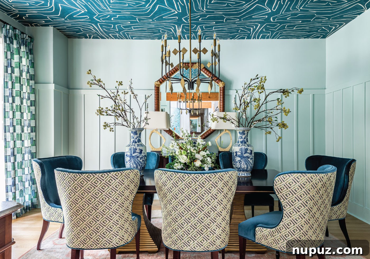 Timeless Elegance: 12 Classic Interiors to Inspire 11 A vibrant yet sophisticated sitting area or lounge space, showcasing Alexa Stevenson's use of color and pattern to add personality.
