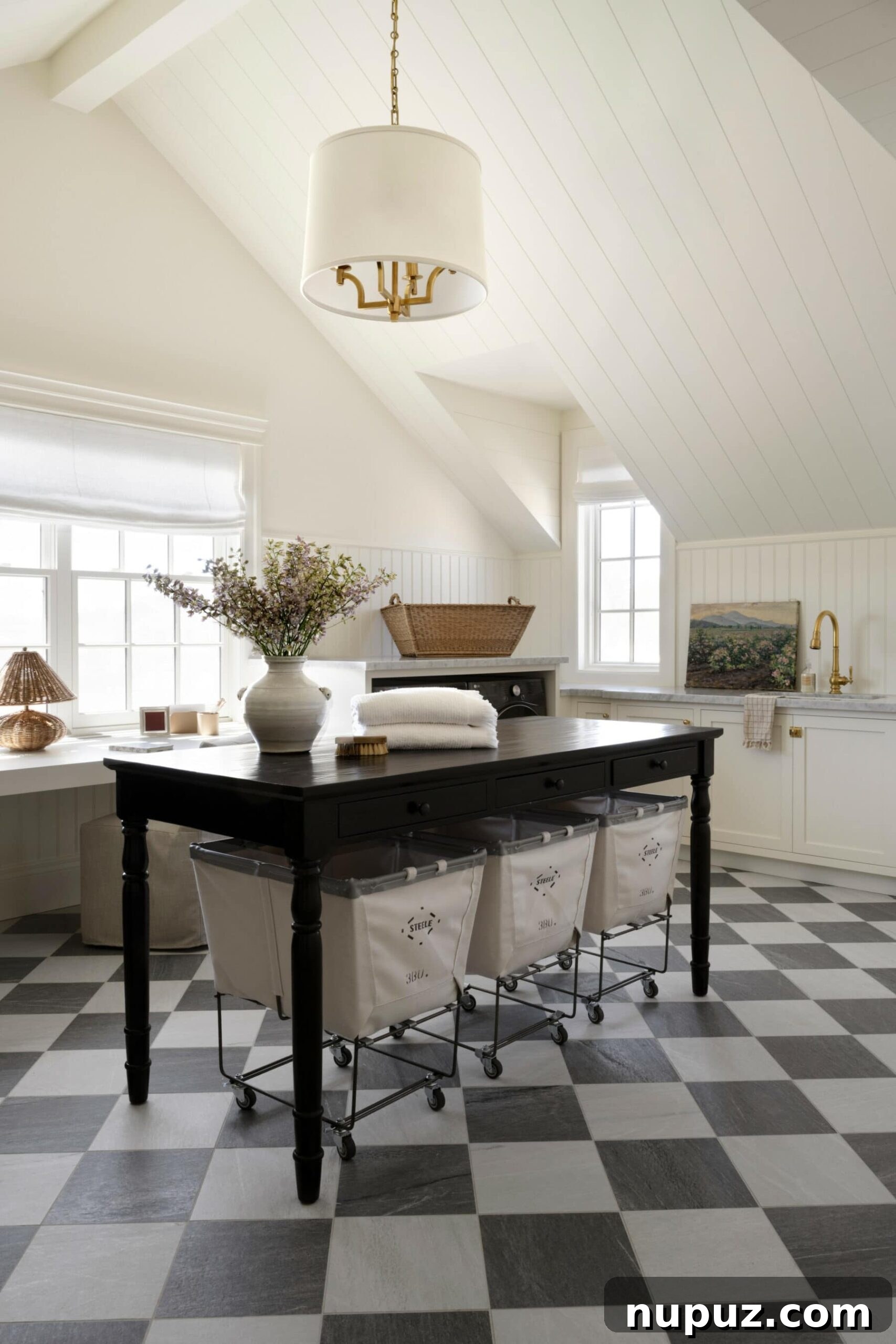 Designer Laundry Rooms: Turning Chores into Delightful Moments 2 Discover expert tips, creative ideas, and smart organization hacks to create laundry rooms that inspire you! Lucy Call Photography - Studio McGee Design