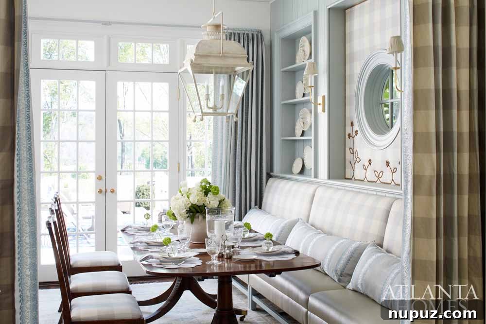 2017 Southeastern Designer Showhouse cozy breakfast nook