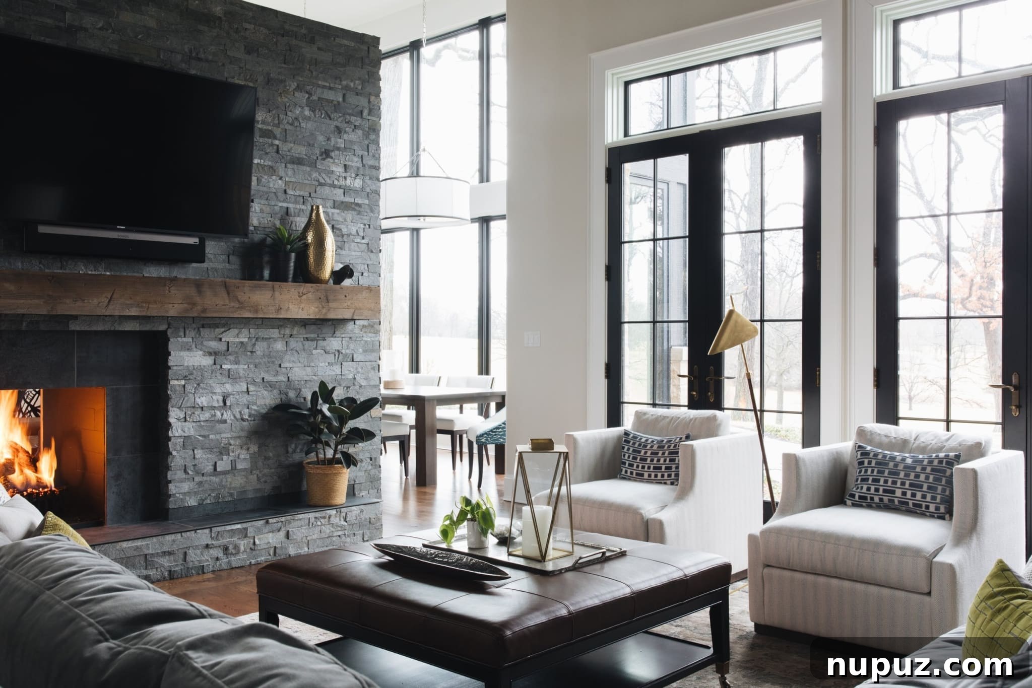 Living Room Visionaries: Designs That Reimagine Comfort and Chic 3 Another stunning Jean Stoffer designed living room, featuring a light-filled space with elegant window treatments, classic furniture, and a harmonious color scheme. Stoffer Interiors Photography.