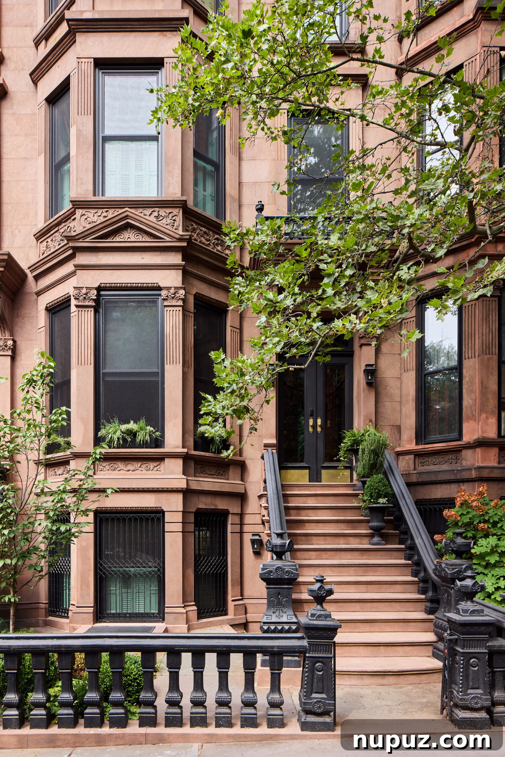 Step inside this stunning Brooklyn townhouse by Jennifer Hunter Design