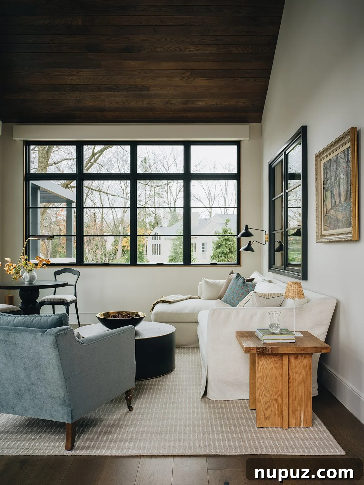 Inside a Modern River House: Jean Stoffer Design Tour 3 Interior view of the modern river house by Jean Stoffer Design - Stoffer Photography Interiors