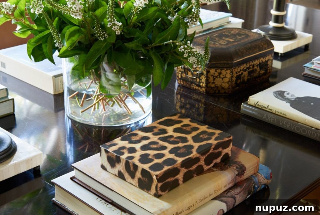 Mark D. Sikes| Amy Neunsinger Photography,coffee table decor, books on coffee table,