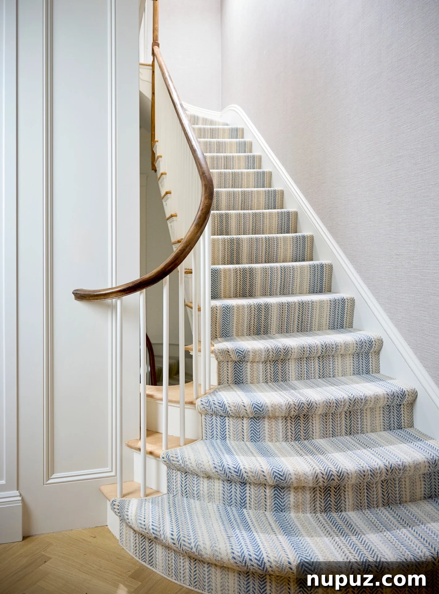 We hope you enjoy every ounce of this beautiful interior design from Honey Collins as much as we did. Step inside and then take another peek so you don’t miss a single detail! Liz Daly Photographer