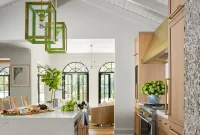 Classic Coastal Home: Breezy, Timeless Beach Style