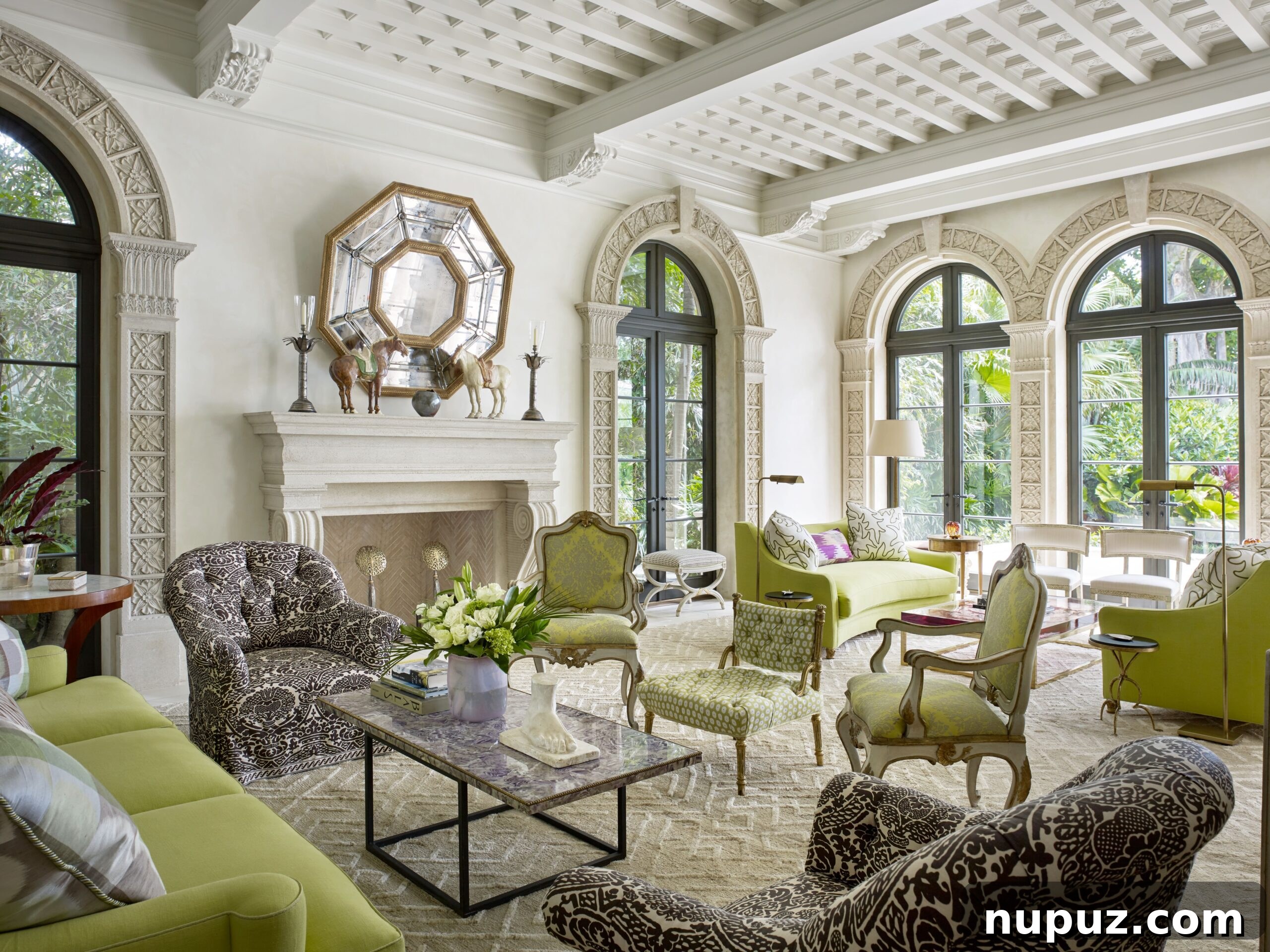 Living room with green fabrics and white beams - Francesco Lagnese Photography