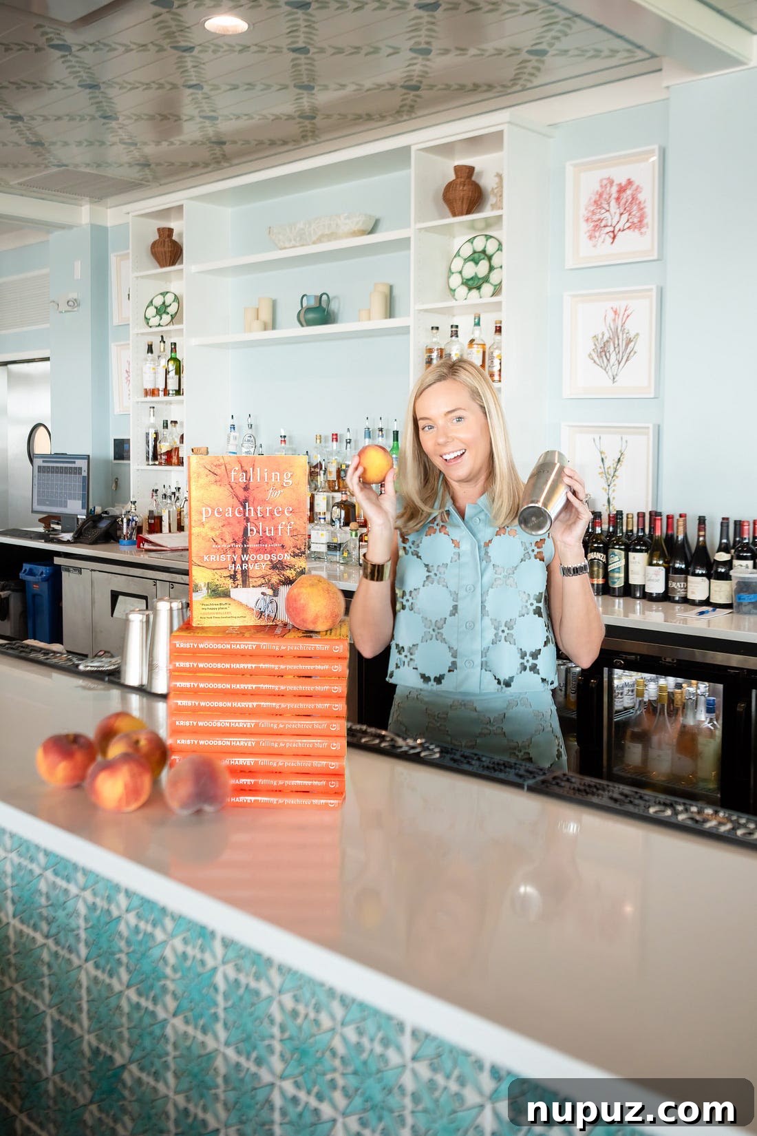 Book cover: Falling for Peachtree Bluff by Kristy Woodson Harvey